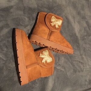 Brown Kids Boots with Gold Bow